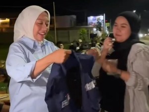 Kala Ibu Hamil di Garut Ngidam Rompi Cawabup Putri Karlina