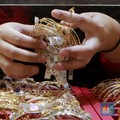 Warga China Ditangkap, Jual Emas Palsu