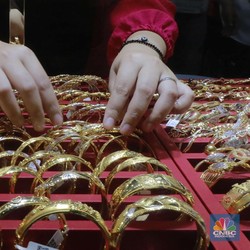 Harga Emas Meledak di Hari Valentine