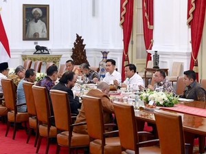 Ditemani Gibran, Begini Suasana Makan Siang Prabowo dan Ketum Parpol