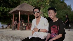 15 Menit Wox Drummer Matta Band Tiba di Kelingking Beach, Jenazah Anak Ditemukan