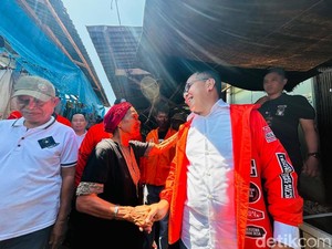 Danny Blusukan di Pasar Suli Luwu, Pedagang-Emak-emak Heboh Rebutan Foto