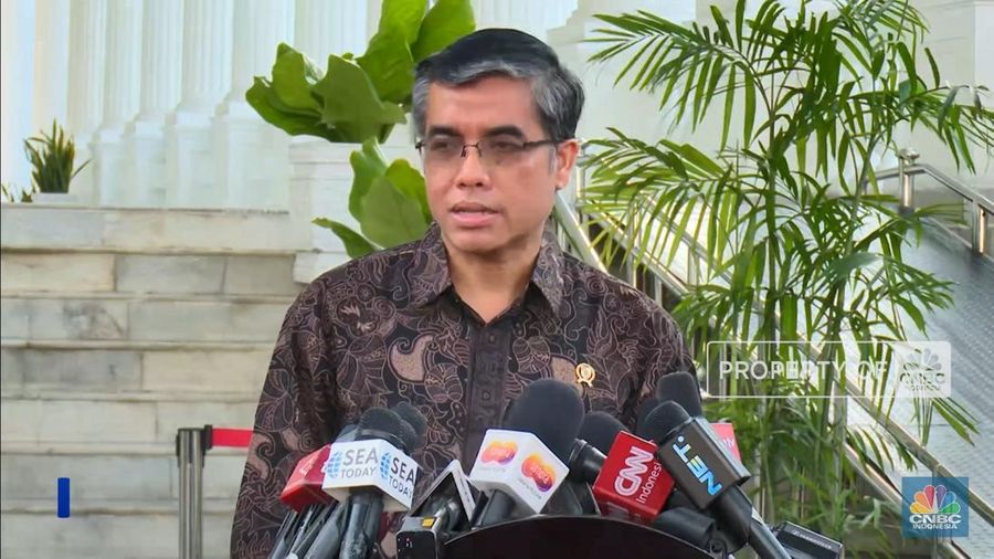 Pemerintah menghormati putusan Mahkamah Konstitusi yang telah memutuskan perkara judicial review terhadap Undang-Undang Nomor 6 Tahun 2023 tentang Penetapan Perppu Nomor 2 Tahun 2023 tentang Cipta Kerja menjadi undang-undang.