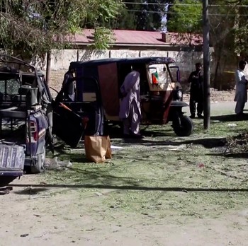 Horor! Potret Ledakan Bom di Dekat Sekolah Putri di Pakistan 7 Tewas