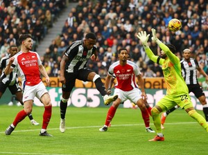 Arsenal Tertinggal 0-1 dari Newcastle di Babak Pertama