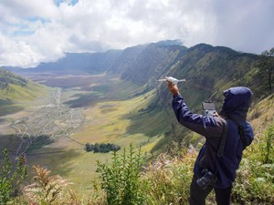 Terkuak! 59 Titik Ladang Ganja Tersembunyi di Bromo, Terekam Kamera Drone