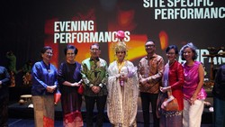 Bisik Tiga Bumi-Tari Bedhaya Hagoromo Buka Indonesian Dance Festival 2024