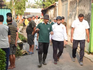 Antisipasi Musim Hujan, Pj Walkot Kediri Tinjau Kerja Bakti di 4 Kelurahan