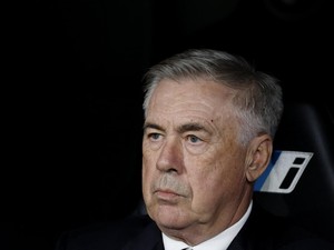 Real Madrid Dibantai AC Milan, #AncelottiOut Bergema di Dunia Maya