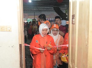 Indira Resmikan Posko Komunitas Manuruki Squad Jelang Pilwalkot Makassar