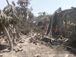 Korban Tewas Erupsi Gunung Lewotobi 10 Orang, 1 Masih Terjebak Reruntuhan