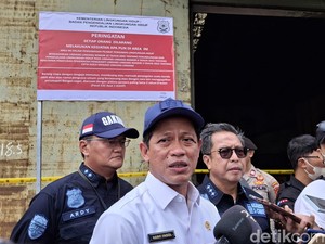 Kementerian LH Tahan Pengelola dan Pelaku Open Burning TPS Liar Limo Depok