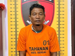Dalih Agus Tusuk Mati Istri yang Sedang Nyanyi Sambil Live Facebook