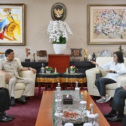 Menhan Sjafrie Sambangi Kantor Sri Mulyani Bahas SDM Sampai Alutsista