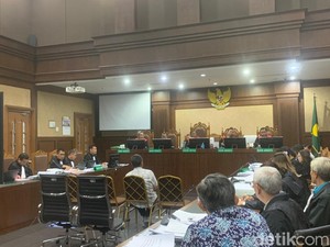 Saksi Ungkap Budi Said Terima Emas 100 Kg, Padahal Baru Bayar 41 Kg