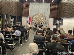 Dipo Alam Dapat Penghargaan dari Pemerintah Jepang: Terima Kasih, Saya Bangga