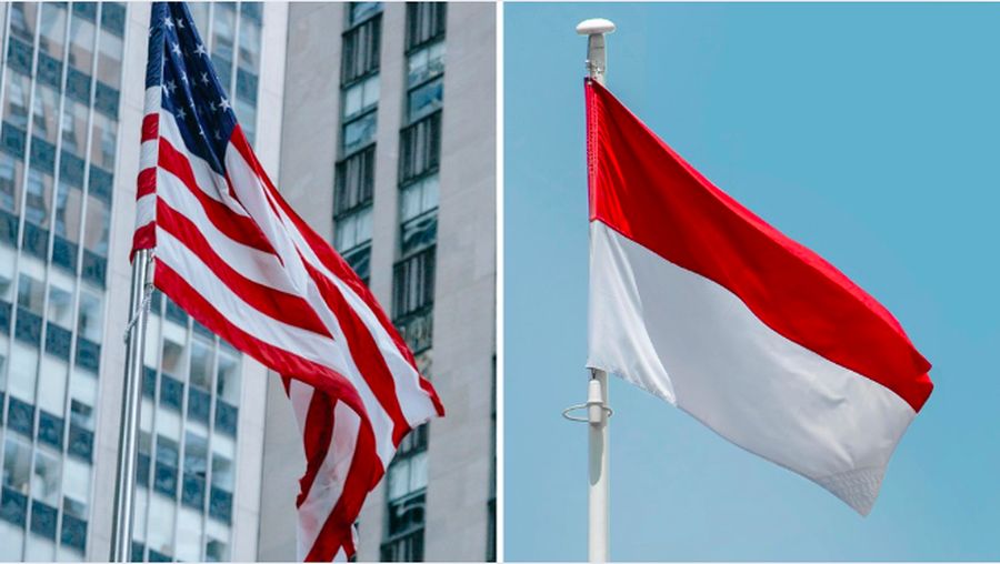 Foto Kombinasi Bendera AS - Bendera Indonesia. (Pexels)