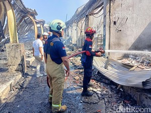 Kebakaran Hebat Pasar Sri Bantas Tabanan, Puluhan Kios Ludes