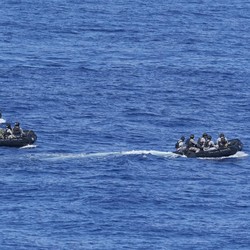 Peringatkan Filipina, China Patroli Militer di Laut China Selatan