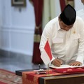 Prabowo Teken Aturan Hapus Utang Macet Petani, Nelayan Hingga UMKM