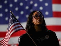 Trump di Ujung Kemenangan Pemilu AS, Pendukung Kamala Nangis