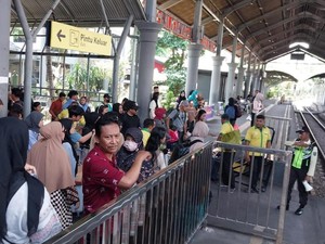 Dear Penumpang KA Daop 8, Tiket Libur Nataru 2025 Sudah Bisa Dipesan Lho!
