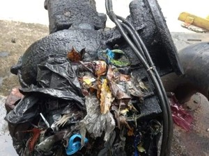 Pompa Pengendali Banjir di Jakbar Banyak Rusak gegara Celana Jin hingga Ban