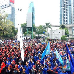Bos Buruh Ungkap UMP Karawang-Jateng Beda Jauh, Minta Ini ke Prabowo
