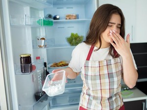Bekal Makanan Karyawan Ini Dibuang oleh Atasannya karena Bau Bawang