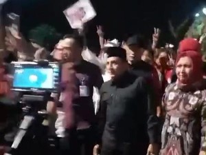 Tim Tuding Boby Lovers yang Lempar Edy usai Debat Kedua Pilgub Sumut