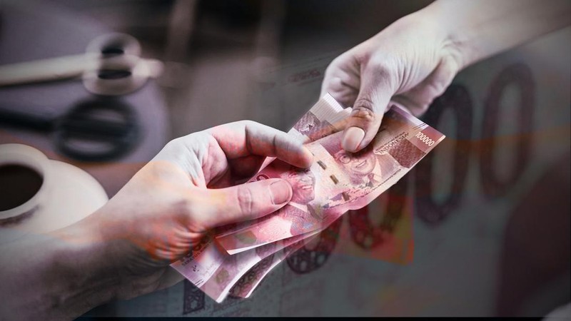 Harap-Harap Cemas Menanti Kenaikan UMP 2025