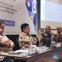 Pentingnya Moratorium Kenaikan Tarif Cukai Demi Kelangsungan IHT