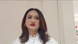 Tengku Dewi dan Andrew Andika Resmi Cerai