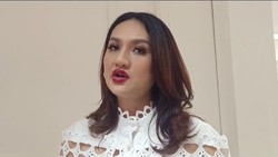 Tengku Dewi Putri Ingin Cepat Cerai dari Andrew Andika