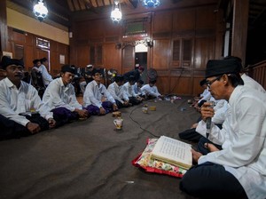 Aneka Tradisi Warnai Peringatan Hari Jadi Desa Adat Kemiren Banyuwangi