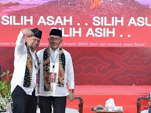 Dukungan Pasangan ASIH untuk Kemajuan Sepakbola di Jabar