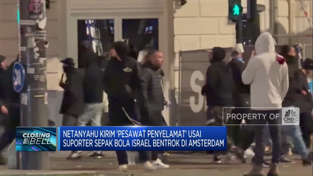 Kericuhan di Amsterdam: Suporter Sepak Bola Israel Terlibat Bentrok