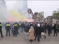 Belanda Chaos! Bentrok Pecah di Amsterdam, 62 Orang Ditangkap