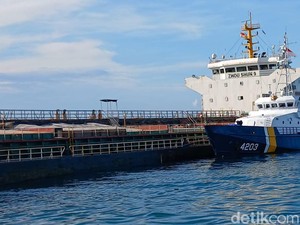 2 Kapal Malaysia yang Ditangkap di Batam Dilepaskan, Tak Terbukti Curi Pasir