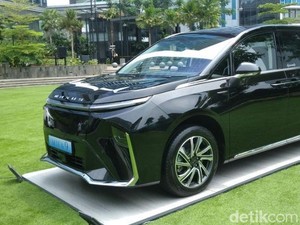 Serupa, China dan Indonesia dalam Perkembangan Kendaraan Listrik
