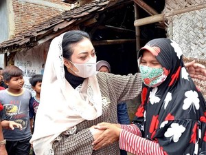 Paslon Mitha-Wurja Ikuti Debat KPU Brebes, Ini Program Kerjanya