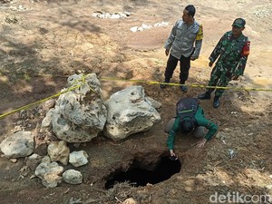 Lubang di Sungai Kaliasat Blitar Akan Ditutup, Warga Dilarang Mendekat