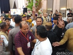 Debat Pilkada Bone Bolango Nyaris Ricuh gegara Yel-yel Pendukung Paslon