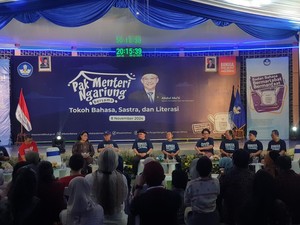 Bertemu Sastrawan, Mendikdasmen Minta Saran Agar Minat Baca-Tulis Siswa Meningkat