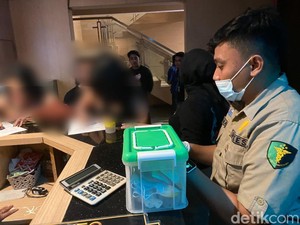 Polisi Razia Kelab Malam di Kupang, Pemandu Lagu Positif Narkoba