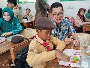Makan Bergizi Gratis Mulai 6 Januari, Serentak Seluruh Indonesia