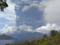 Jaminan Sri Mulyani, APBN Siap Bantu Korban Erupsi Gunung Lewotobi NTT