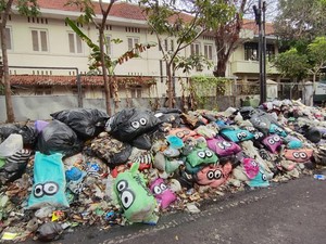 Aditdoodleman Sentil Jogja Terbuat dari Rindu dan Sampah Mambu di Kotabaru