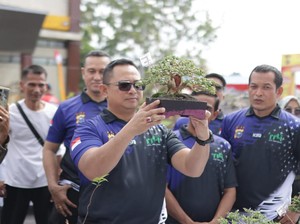 Kopdar Bonsai dan UMKM Mejeng di Polres Siak saat Hari Pahlawan