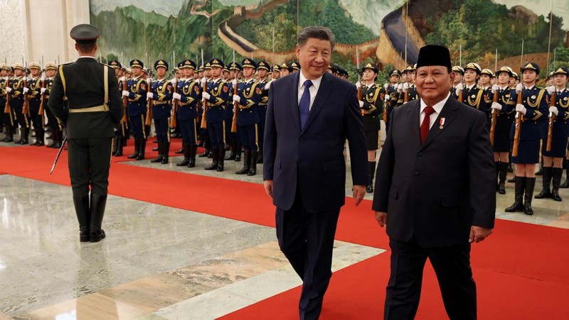 Presiden RI Prabowo Subianto bertemu Presiden China Xi Jinping di Beijing. (REUTERS/Florence Lo/Pool)